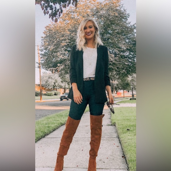 Michael Kors calf hair and gold brand new belt. - Picture 5 of 15